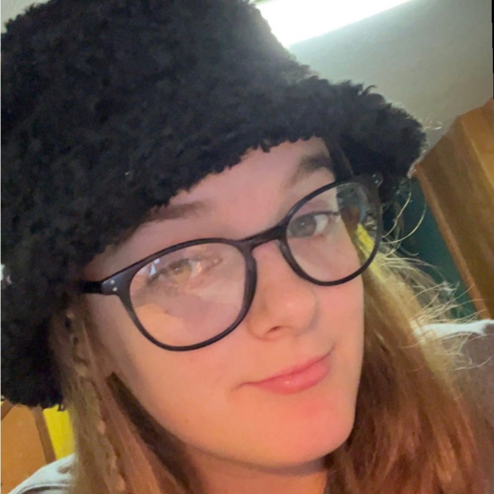 Meet your Posher, Summer